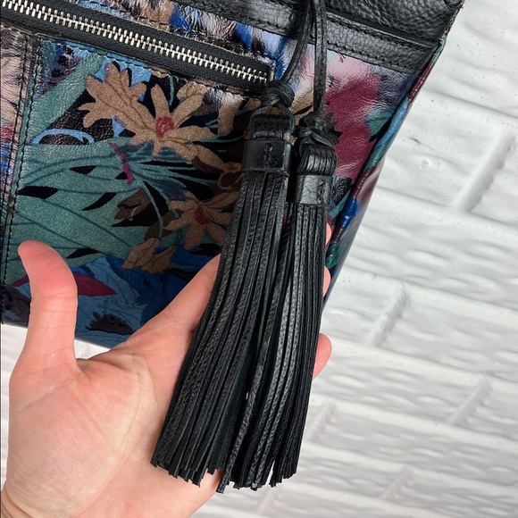 PATRICIA NASH POPPY TOTE BLACK LEATHER LEAF PATTERN TASSEL 3 COMPARTMENTS - Picture 7 of 17